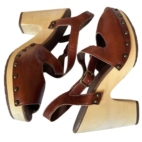 UGG NADIA STRAPPY BOHO WOODEN PLATFORM HEELS SIZE 9 - Picture 6 of 16